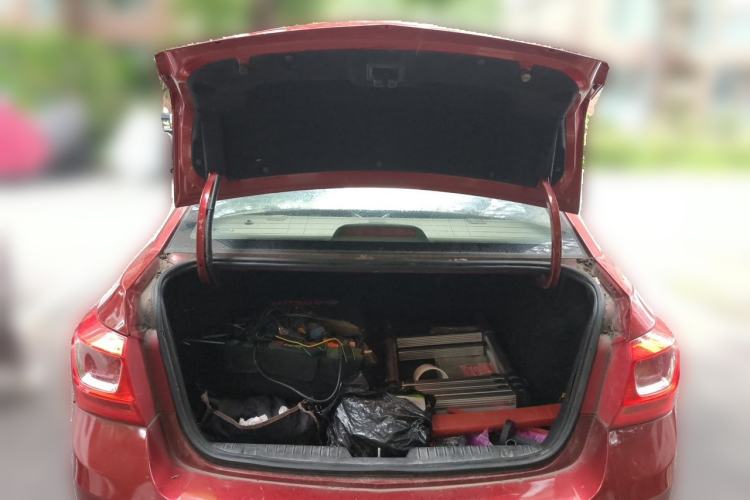 Used Chevrolet Cruze 2015 1.5L Classic SL MT Trunk