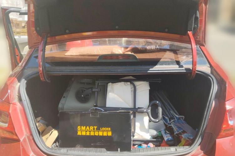 Used Chevrolet Cruze 2015 1.5L Classic SL MT Trunk