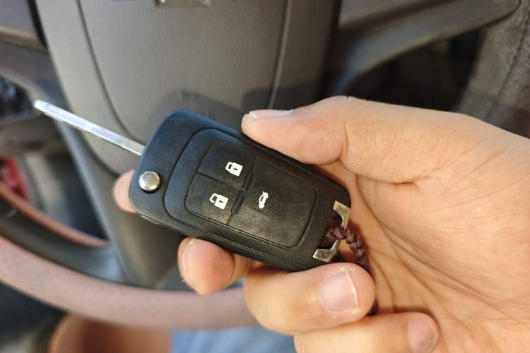 Used Chevrolet Cruze 2015 1.5L Classic SE AT Vehicle Key