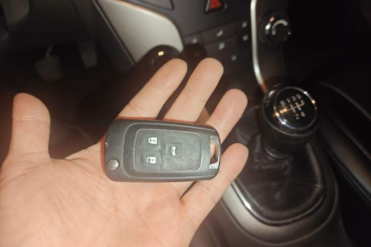 Used Chevrolet Cruze 2015 1.5L Classic SL MT Vehicle Key