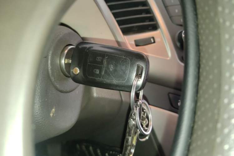Used Chevrolet Cruze 2015 1.5L Classic SL MT Vehicle Key