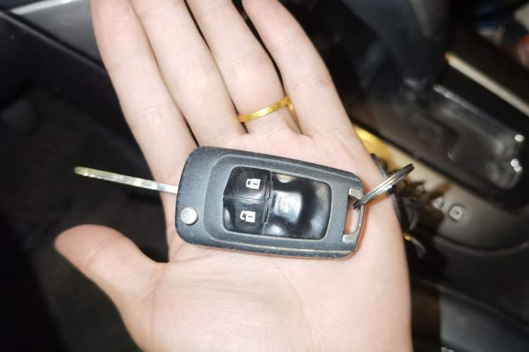 Used Chevrolet Cruze 2015 1.5L Classic SE AT Vehicle Key