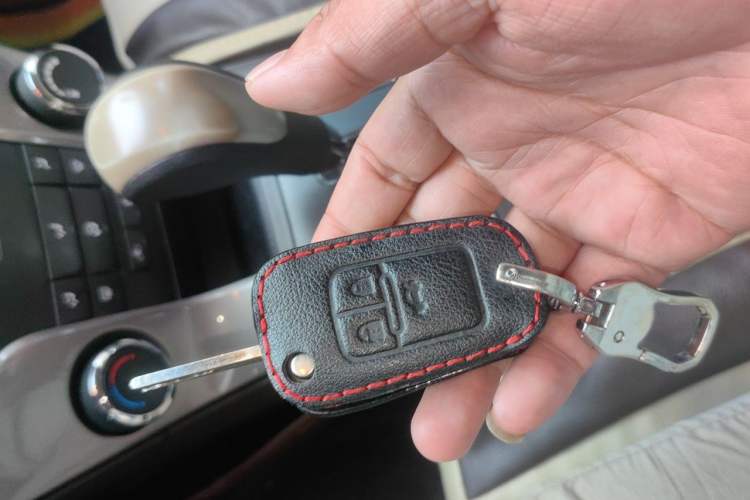 Used Chevrolet Cruze 2015 1.5L Classic SE AT Vehicle Key