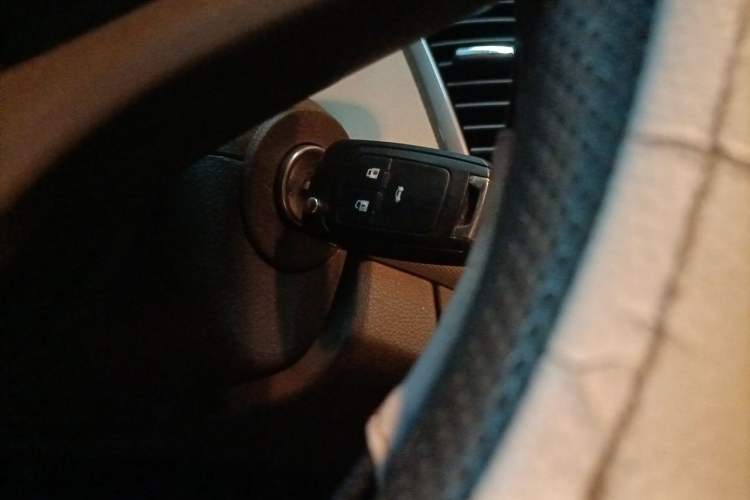 Used Chevrolet Cruze 2015 1.5L Classic SE MT Vehicle Key
