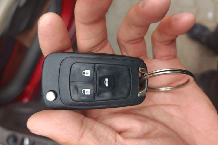 Used Chevrolet Cruze 2015 1.5L Classic SE AT Vehicle Key