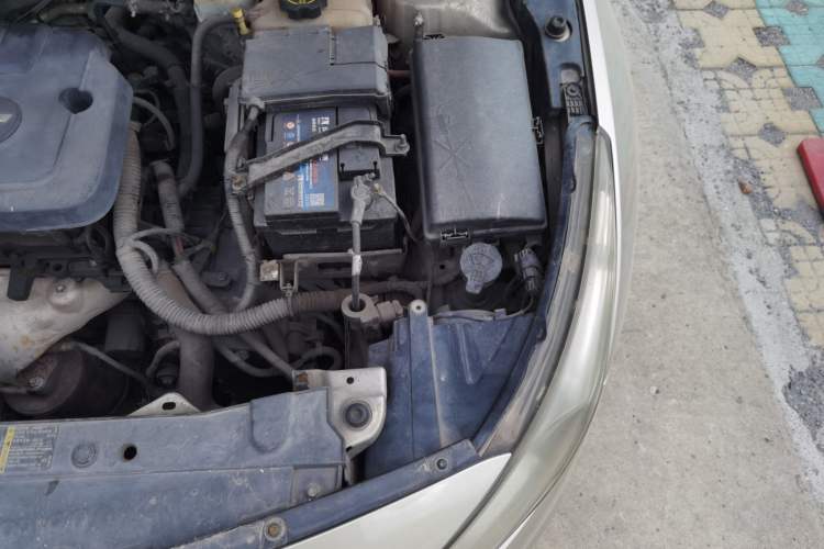 Used Chevrolet Cruze 2015 1.5L Classic SE AT Engine Bay Left