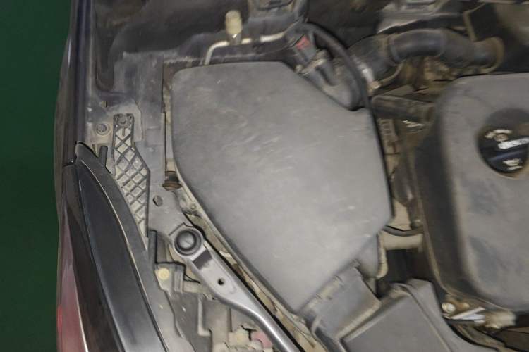 Used Chevrolet Cruze 2015 1.5L Manual Fashion Edition Engine Bay Right
