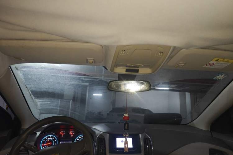 Used Chevrolet Cruze 2015 1.5L Manual Fashion Edition Headliner