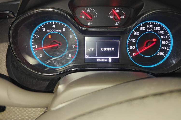 Used Chevrolet Cruze 2015 1.5L Manual Fashion Edition Odometer Close Up