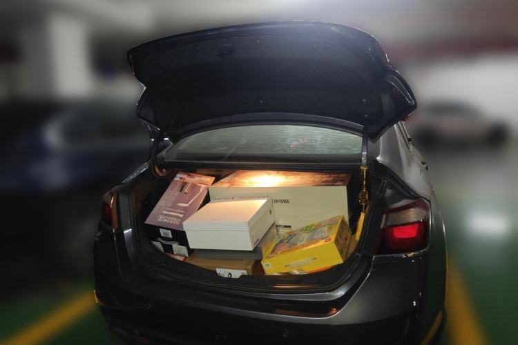 Used Chevrolet Cruze 2015 1.5L Manual Fashion Edition Trunk