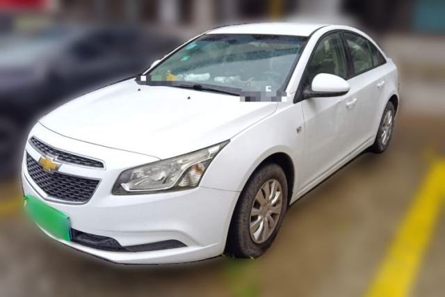 Ojetý Chevrolet Cruze 2015 1.5L Classic SL MT