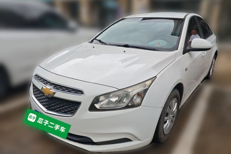 Ojetý Chevrolet Cruze 2015 1.5L Classic SL MT Guazi used car, China used car export, Used car for sale, Used  cars, Cheapest cars for sale