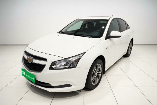 Ojetý Chevrolet Cruze 2015 1.5L Classic SL MT