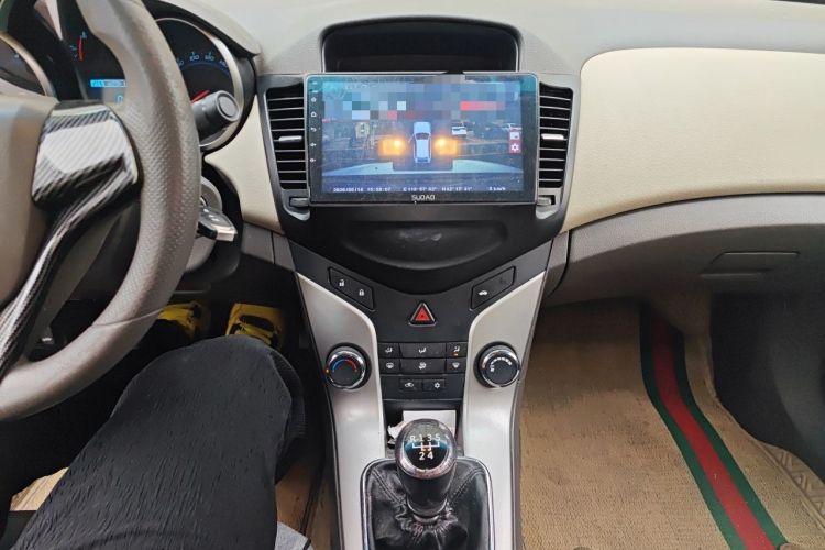 Used Chevrolet Cruze 2015 1.5L Classic SL MT Audio And AC Panel