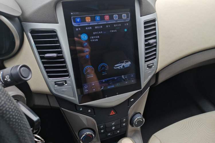 Used Chevrolet Cruze 2015 1.5L Classic SE AT Audio And AC Panel