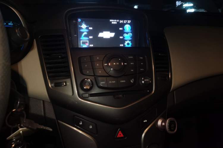 Used Chevrolet Cruze 2015 1.5L Classic SE AT Audio And AC Panel