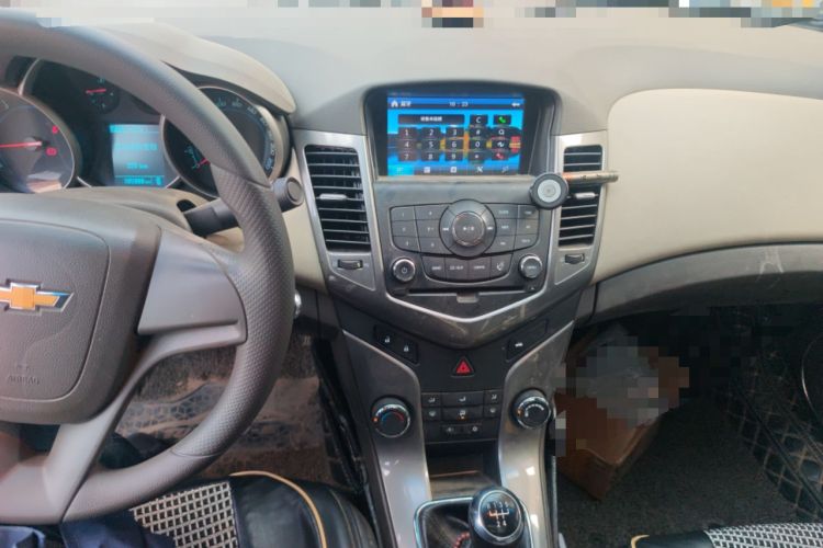 Used Chevrolet Cruze 2015 1.5L Classic SE MT Audio And AC Panel