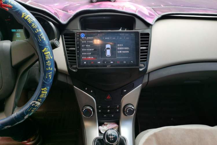 Used Chevrolet Cruze 2015 1.5L Classic SL MT Audio And AC Panel