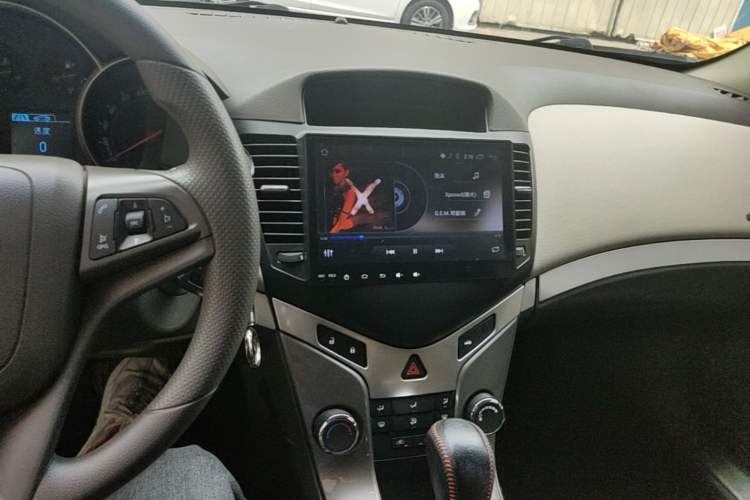 Used Chevrolet Cruze 2015 1.5L Classic SE AT Audio And AC Panel