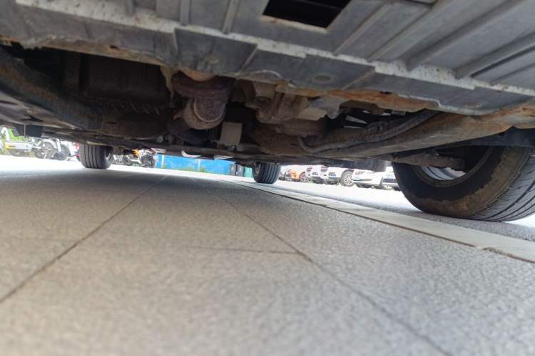 Used Chevrolet Cruze 2015 1.5L Classic SL MT Chassis Front