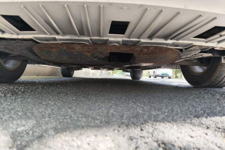 Used Chevrolet Cruze 2015 1.5L Classic SE MT Chassis Front
