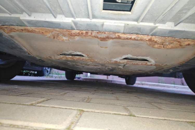 Used Chevrolet Cruze 2015 1.5L Classic SL MT Chassis Front