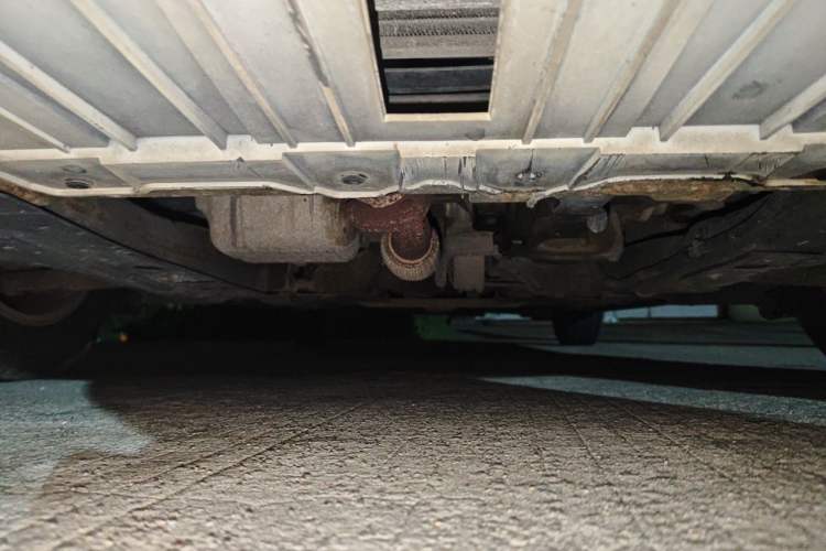 Used Chevrolet Cruze 2015 1.5L Classic SL MT Chassis Front