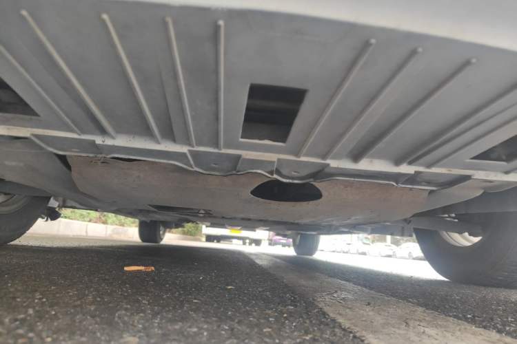 Used Chevrolet Cruze 2015 1.5L Classic SL MT Chassis Front