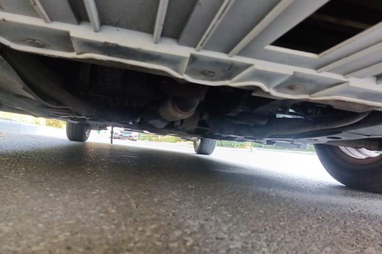 Used Chevrolet Cruze 2015 1.5L Classic SL MT Chassis Front
