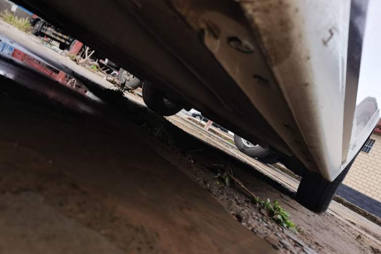 Used Chevrolet Cruze 2015 1.5L Classic SL MT Chassis Front Left