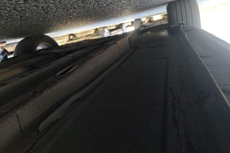 Used Chevrolet Cruze 2015 1.5L Classic SE AT Chassis Front Left