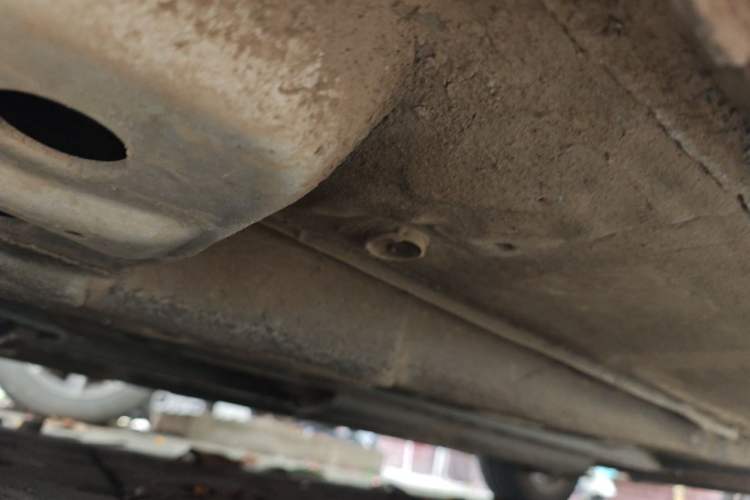 Used Chevrolet Cruze 2015 1.5L Classic SL MT Chassis Front Left