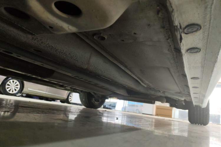 Used Chevrolet Cruze 2015 1.5L Classic SE AT Chassis Front Left