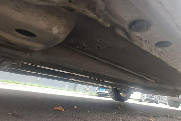Used Chevrolet Cruze 2015 1.5L Classic SL MT Chassis Front Left