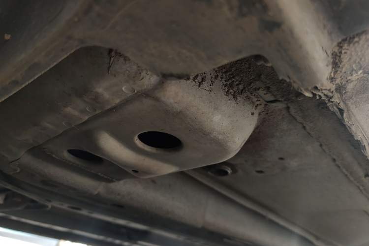 Used Chevrolet Cruze 2015 1.5L Classic SE MT Chassis Front Left