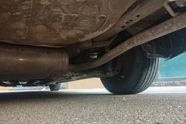 Used Chevrolet Cruze 2015 1.5L Classic SL MT Chassis Front Left
