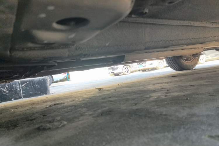 Used Chevrolet Cruze 2015 1.5L Classic SL MT Chassis Front Left