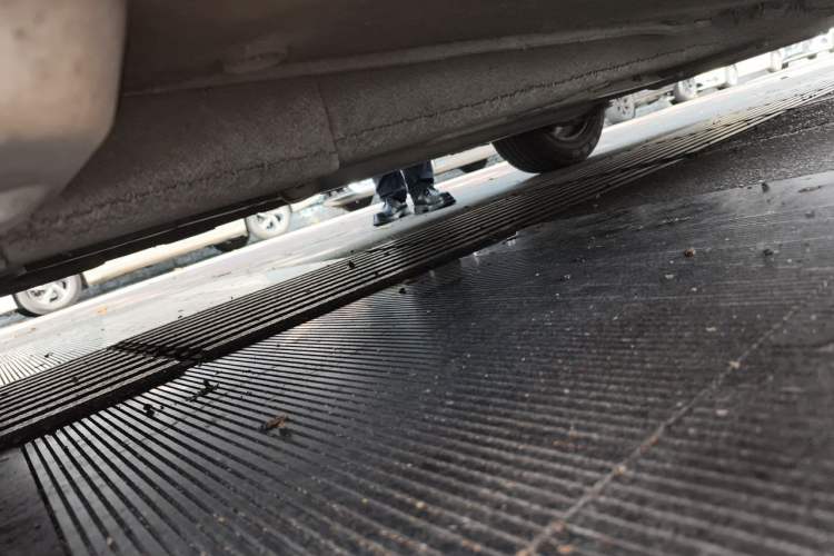 Used Chevrolet Cruze 2015 1.5L Classic SE MT Chassis Front Left