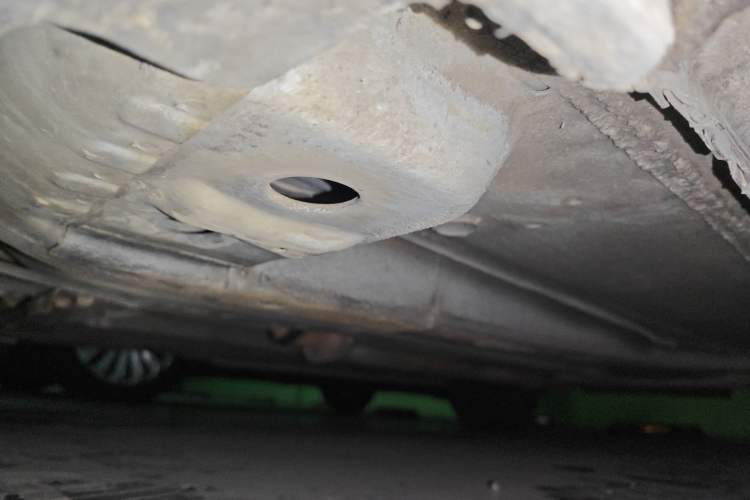 Used Chevrolet Cruze 2015 1.5L Classic SL MT Chassis Front Left