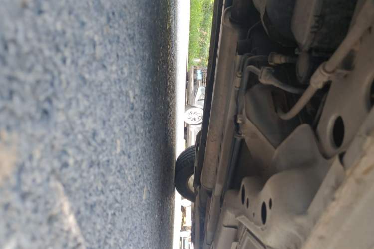 Used Chevrolet Cruze 2015 1.5L Classic SE MT Chassis Front Left