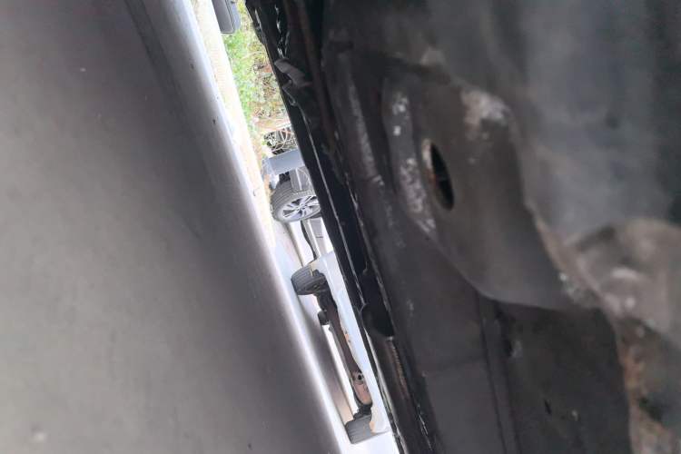Used Chevrolet Cruze 2015 1.5L Classic SE MT Chassis Front Left