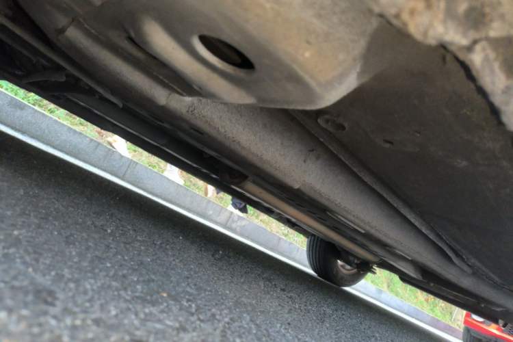 Used Chevrolet Cruze 2015 1.5L Classic SL MT Chassis Front Left