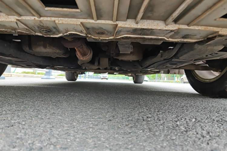 Used Chevrolet Cruze 2015 1.5L Classic SE MT Chassis Front