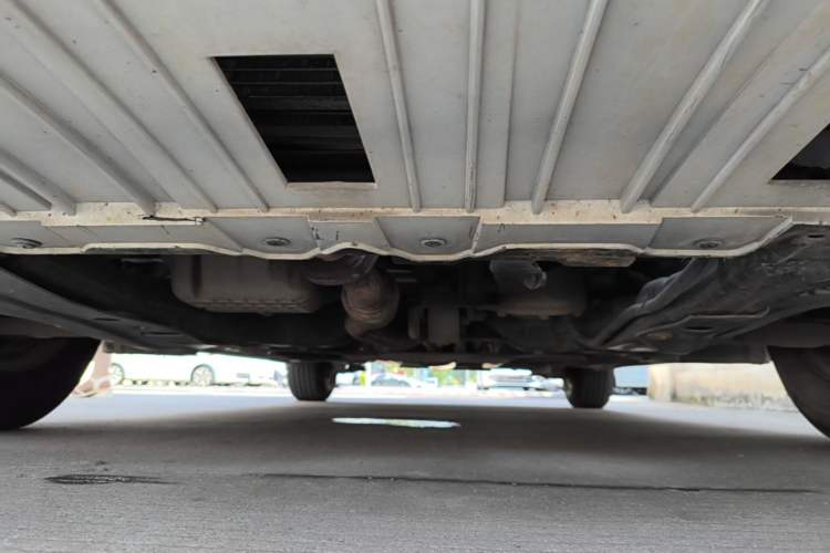 Used Chevrolet Cruze 2015 1.5L Classic SL MT Chassis Front