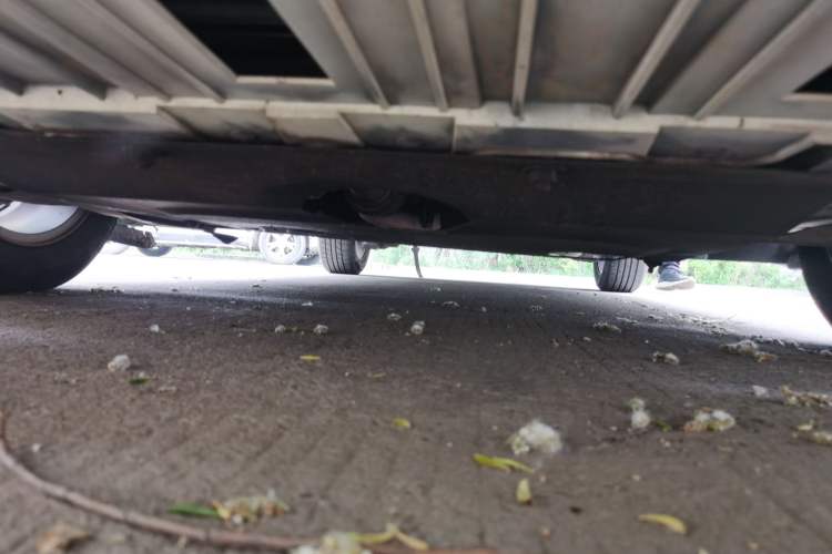 Used Chevrolet Cruze 2015 1.5L Classic SE MT Chassis Front