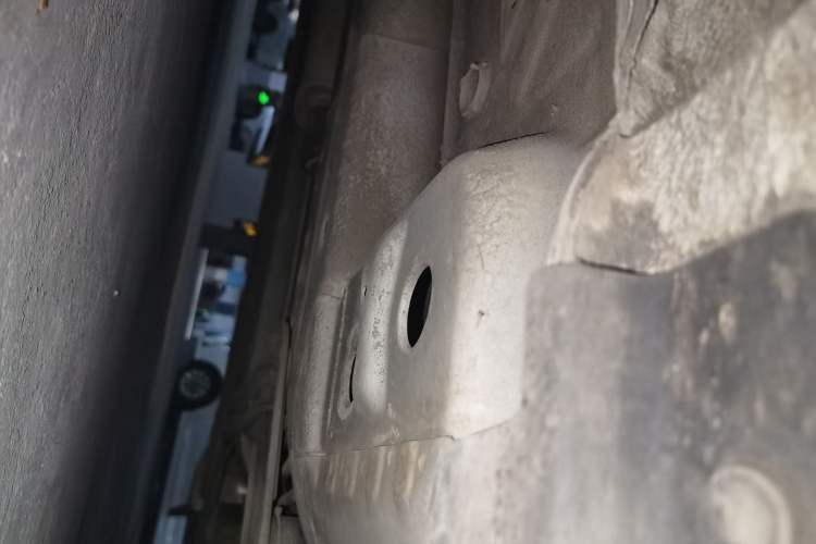 Used Chevrolet Cruze 2015 1.5L Classic SL MT Chassis Front Right
