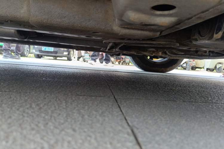 Used Chevrolet Cruze 2015 1.5L Classic SL MT Chassis Front Right