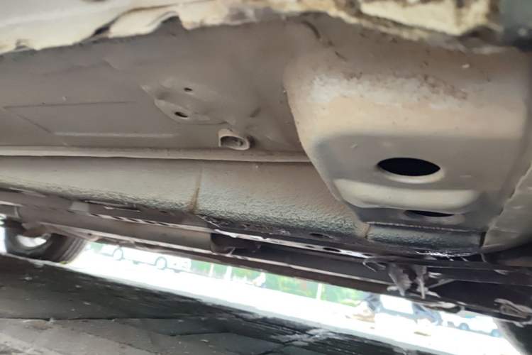 Used Chevrolet Cruze 2015 1.5L Classic SE MT Chassis Front Right
