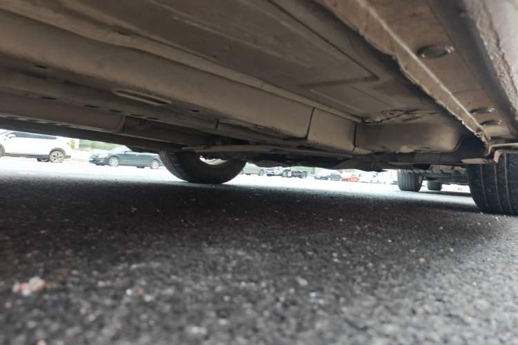 Used Chevrolet Cruze 2015 1.5L Classic SL MT Chassis Front Right