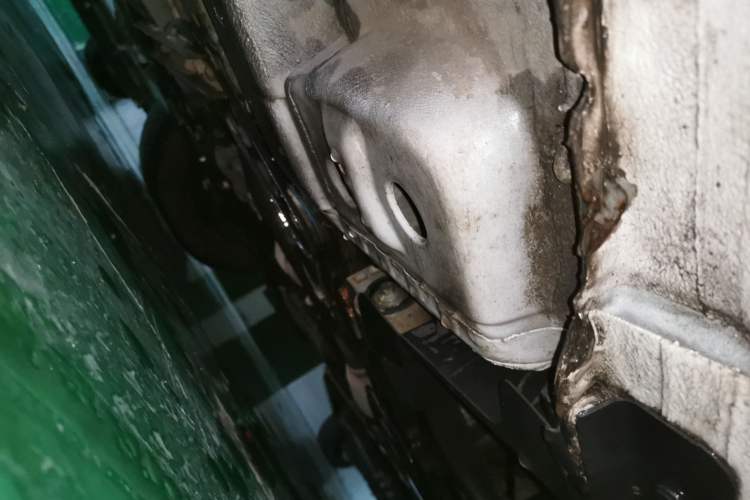 Used Chevrolet Cruze 2015 1.5L Classic SL MT Chassis Front Right